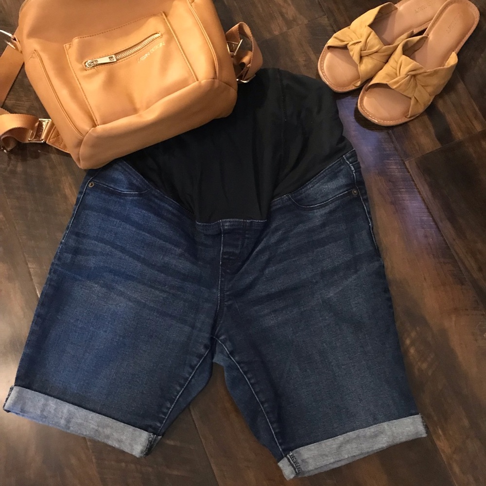 Isabel Maternity Shorts